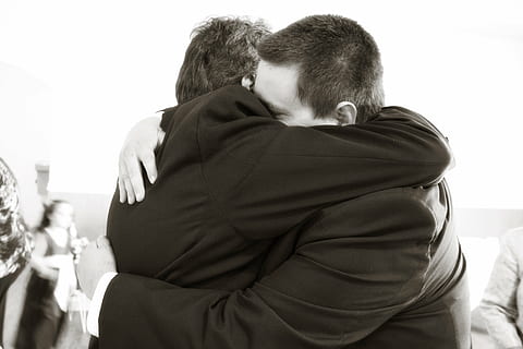 men wearing suit hugging, father, son, family, embracing, wedding HD wallpaper