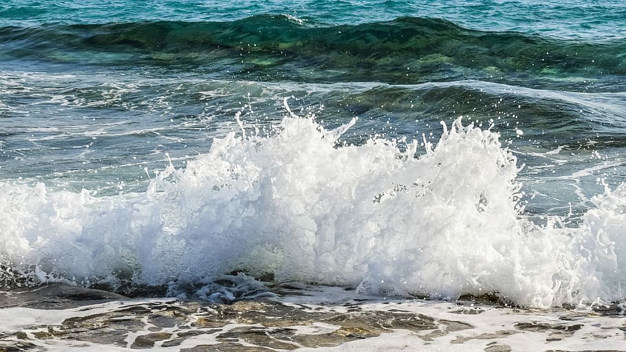 Spray, Foam, Drops, Wave, Smashing, Sea, nature, wind, power HD wallpaper
