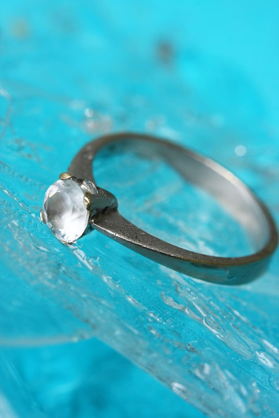 ring, diamond, blue, ice, jewelry, engagement, marriage, macro