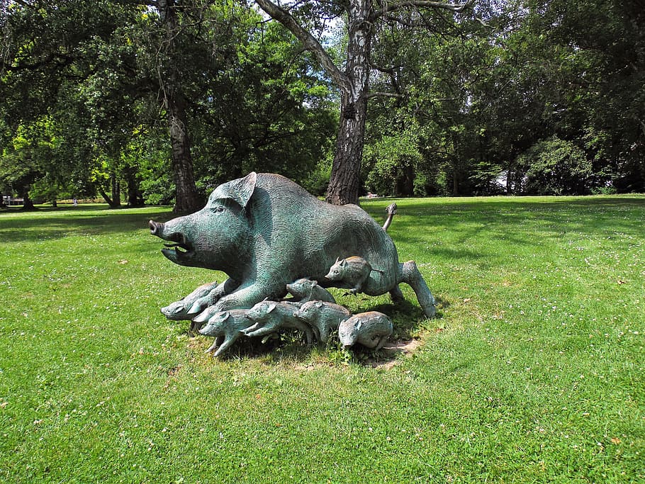 Art Object, Sculpture, Artwork, artistically, wild boars, grass HD wallpaper