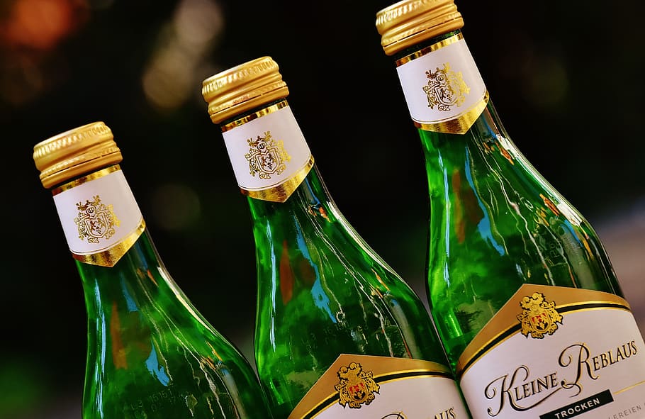 wine, drink, restaurant, weinstube, alcohol, bottles, wines HD wallpaper