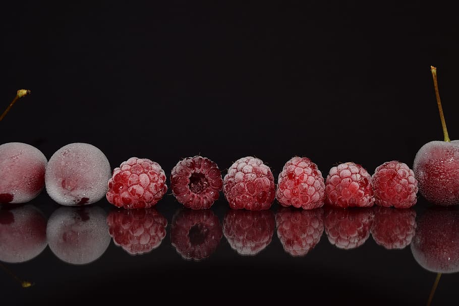 Raspberries, Cherries, Close, red, fruits, mirroring, healthy HD wallpaper