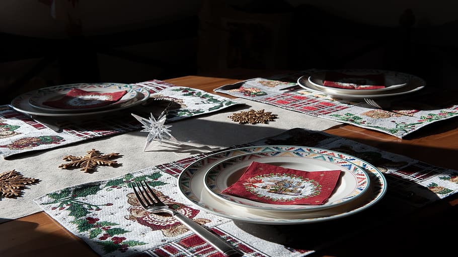plate, cover, fork, table, christmas, decorate, indoors, food and drink HD wallpaper