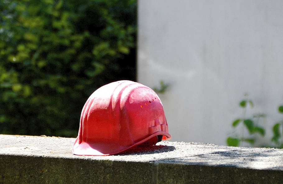 red hard hat on gray concrete surface during day, Helm, Construction HD wallpaper