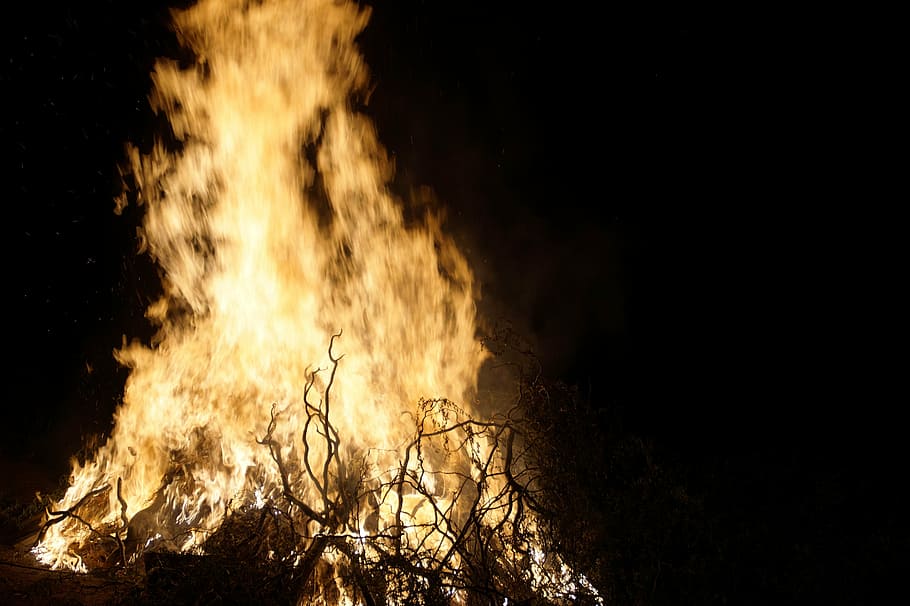 fire, burning, bonfire, element, border, baking, witch, flames HD wallpaper