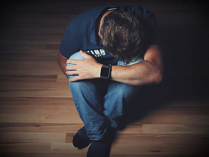 man wearing blue shirt and blue jeans, mourning, despair, emotion HD wallpaper