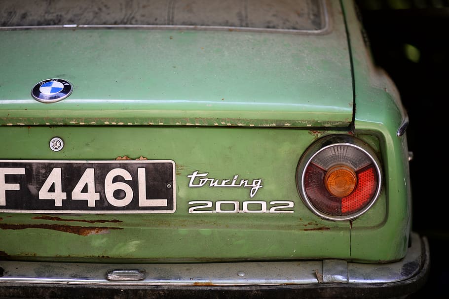 green BMW touring 2002 car, oldtimer, vehicle, classic, vintage HD wallpaper