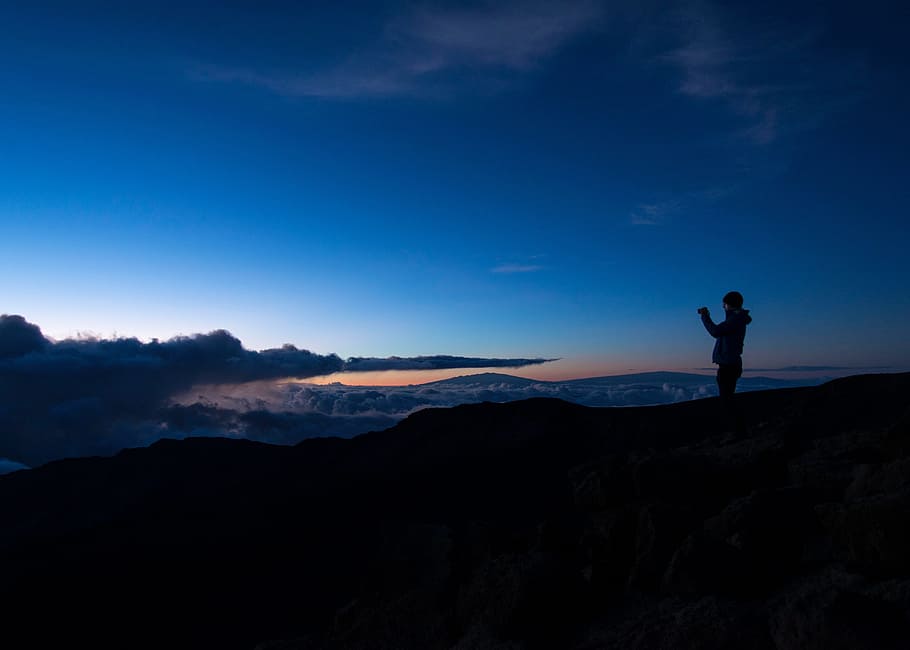 mountain, highland, dark, cloud, blue, sky, summit, ridge, peak HD wallpaper