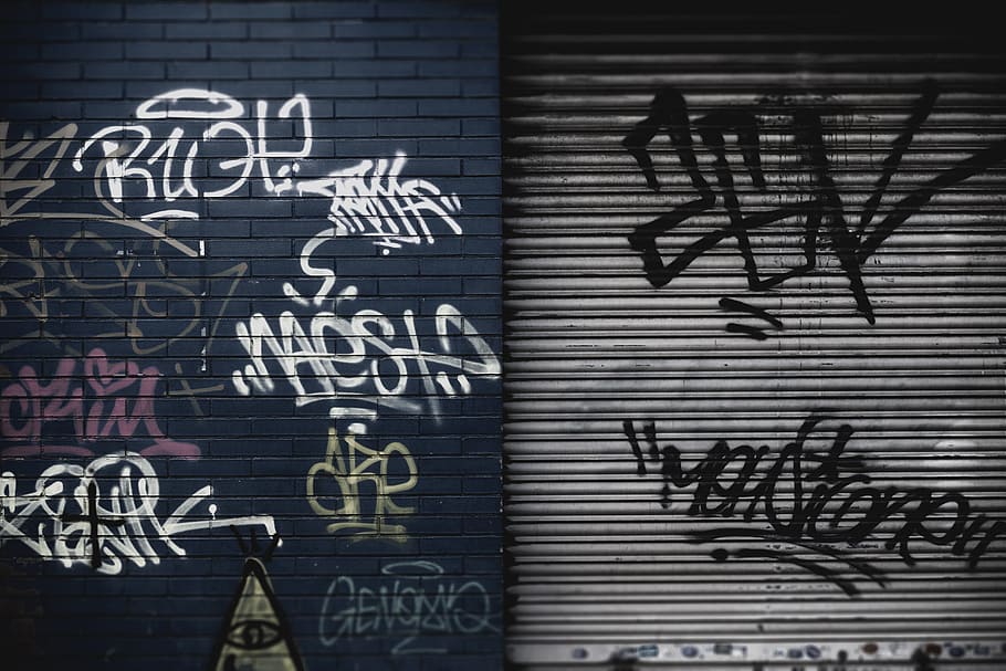 assorted graffiti lot on wall, white, black, and gray graffiti HD wallpaper