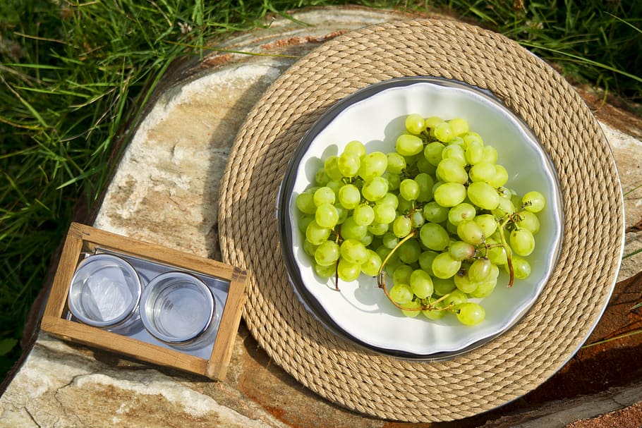 raisin, green, table, plate, healthy eating, photography, kitchen HD wallpaper
