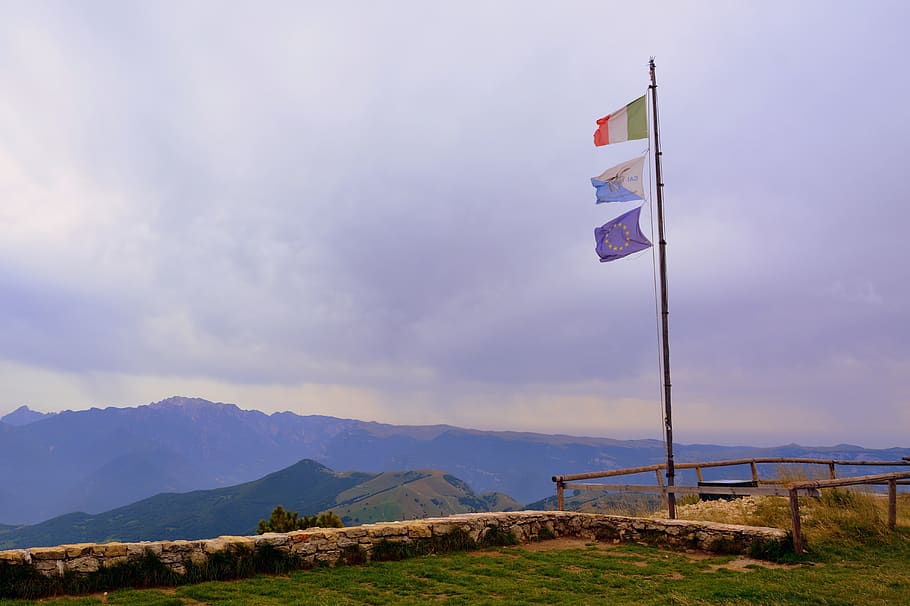 flag, summit, italy, europe, alpine club, sky, patriotism, mountain, HD wallpaper