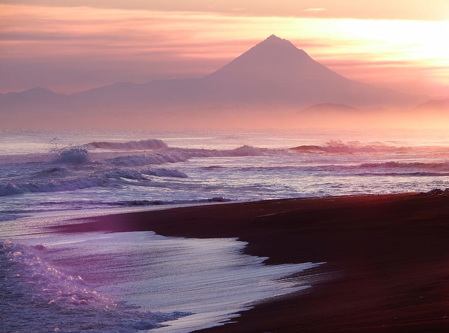 sea of water near mountain during sunrise, sunset, ocean, wave HD wallpaper