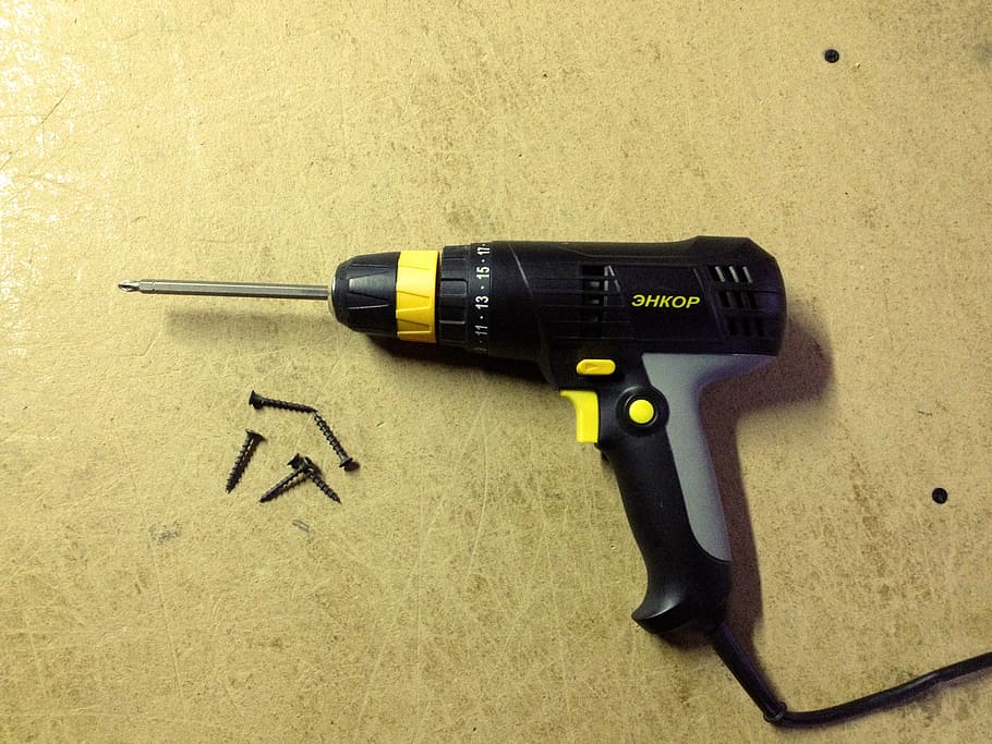 drill, screwdriver, black, on the table, tool, screws, yellow HD wallpaper