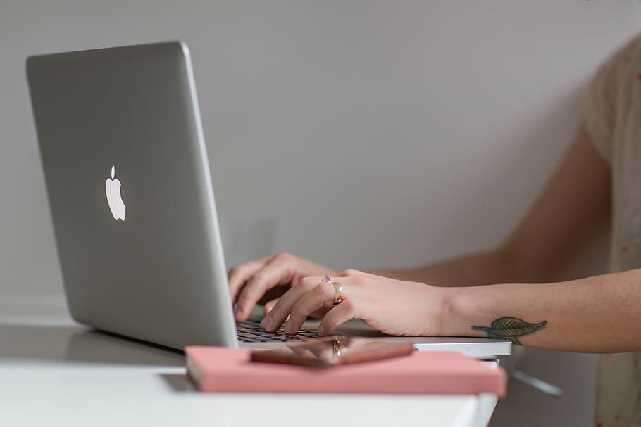 apple, computer, desk, electronics, indoors, laptop, table HD wallpaper