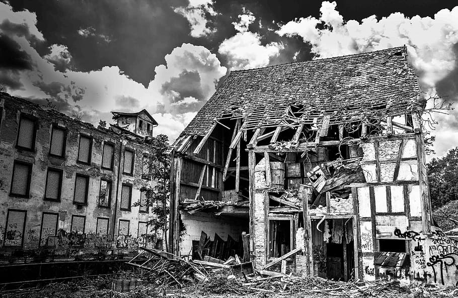 grayscale photography of wrecked house, break up, crash, demolition, HD wallpaper