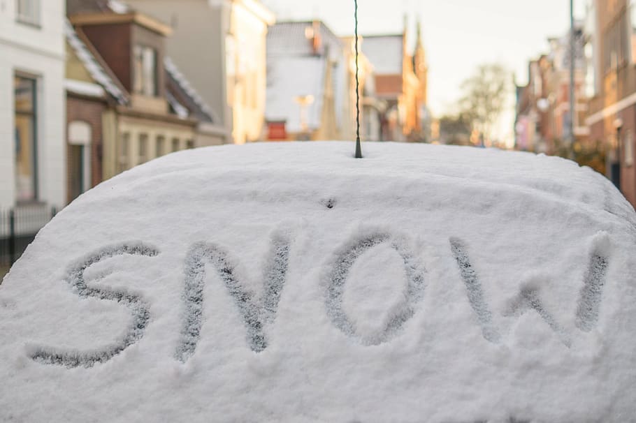 white snow-covered car between houses, cold, winter, writing HD wallpaper