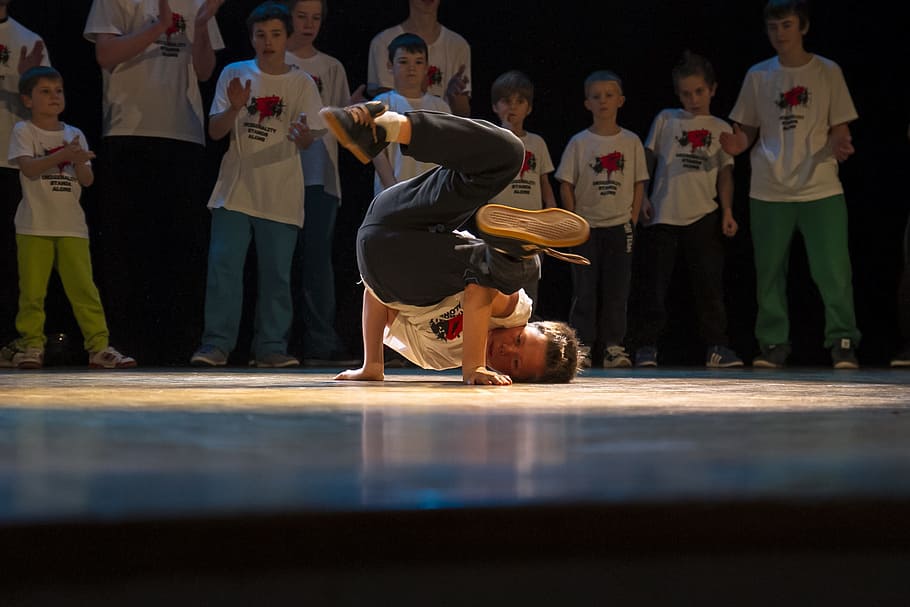 hiphop, dance, dance show, group of people, crowd, men, large group of people HD wallpaper