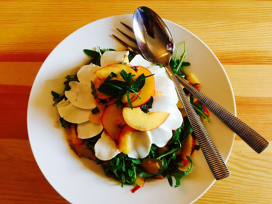 Nectarine, Rocket, Mozzarella, Salad, arugula, food, fresh HD wallpaper