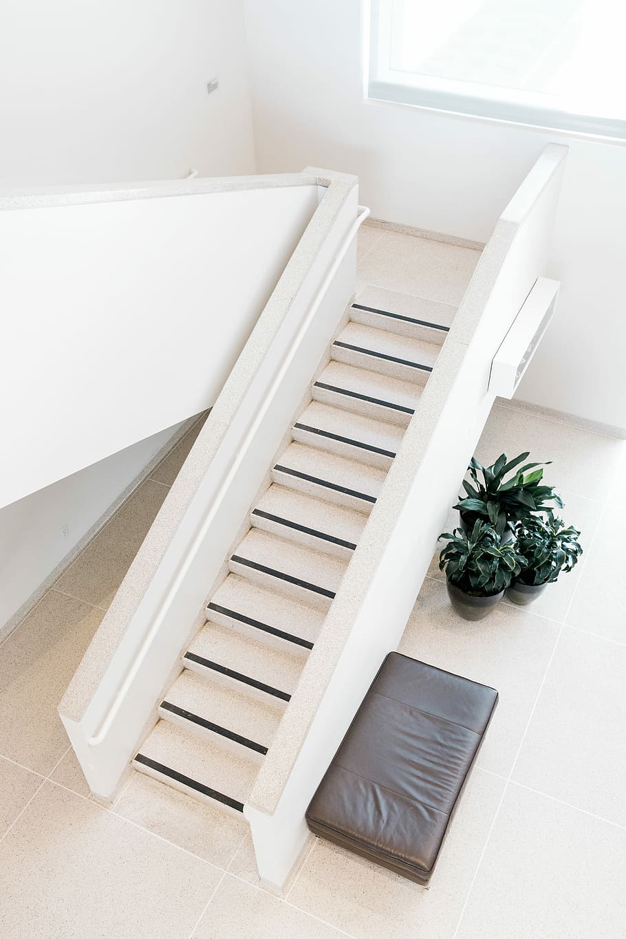 photo of empty stairs, white concrete steps, architecture, interior HD wallpaper