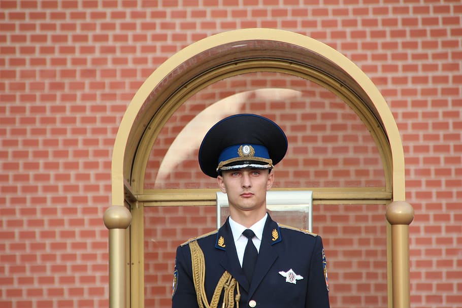 moscow, kremlin, guard, security guard, uniform, clothing, portrait HD wallpaper