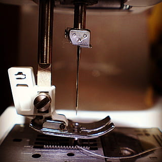 sew, sewing, needle, thread, seamstress, tailoring, handmade HD wallpaper
