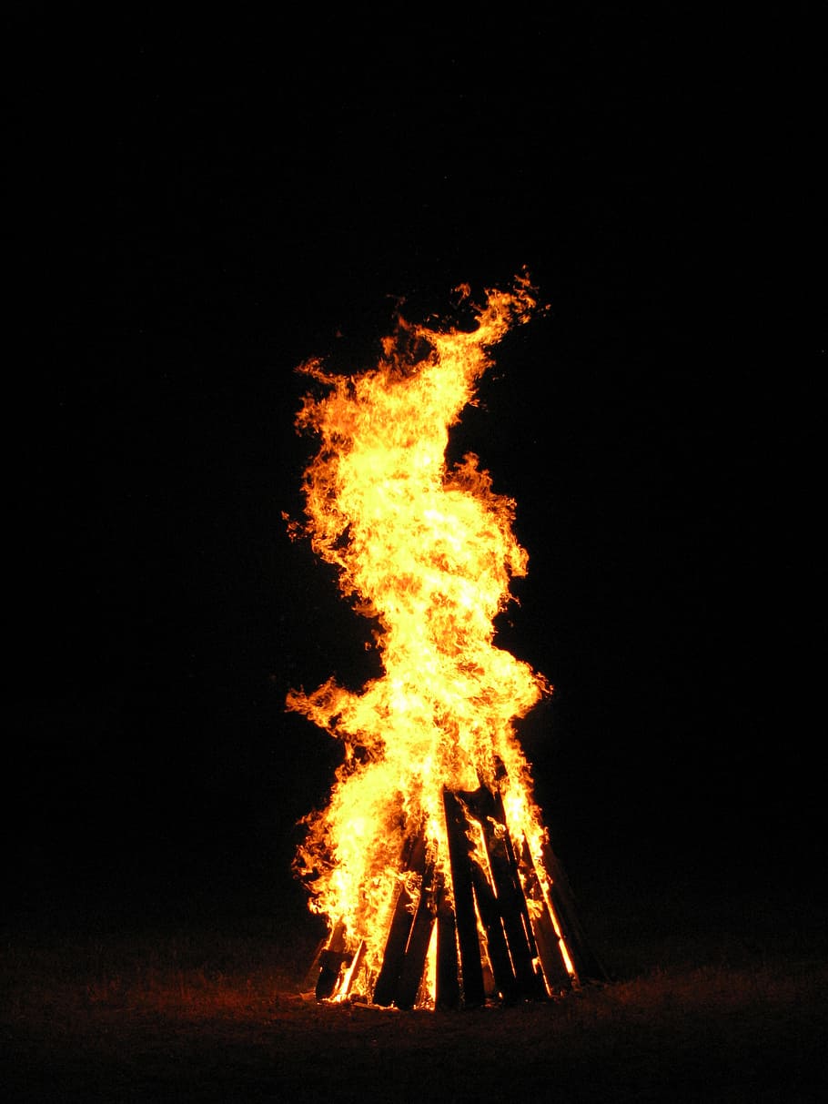 HD wallpaper: campfire, san juan, bonfire, flames, lena, turn on,  combustion | Wallpaper Flare