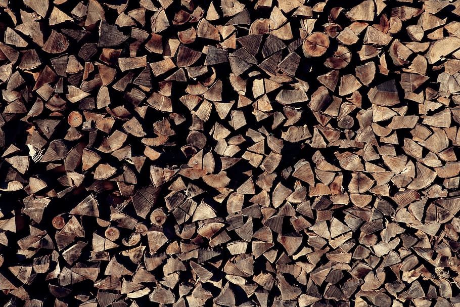 pile of brown firewoods, holzstapel, wall, background, old HD wallpaper