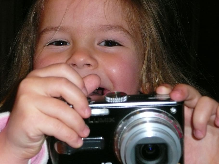Little, Girl, Camera, Fun, Face, photographer, female, kid HD wallpaper