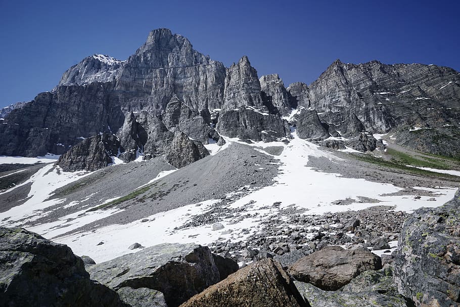 mountain and snow, snowy gray mountain, rock, mountain range HD wallpaper