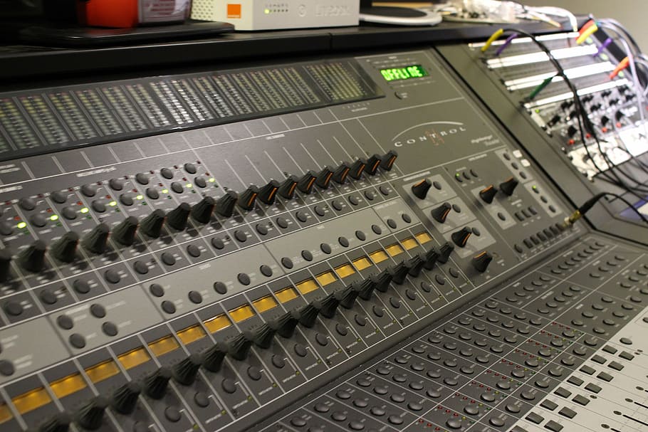 close photo of gray audio mixer, music, sampling, recording studio HD wallpaper