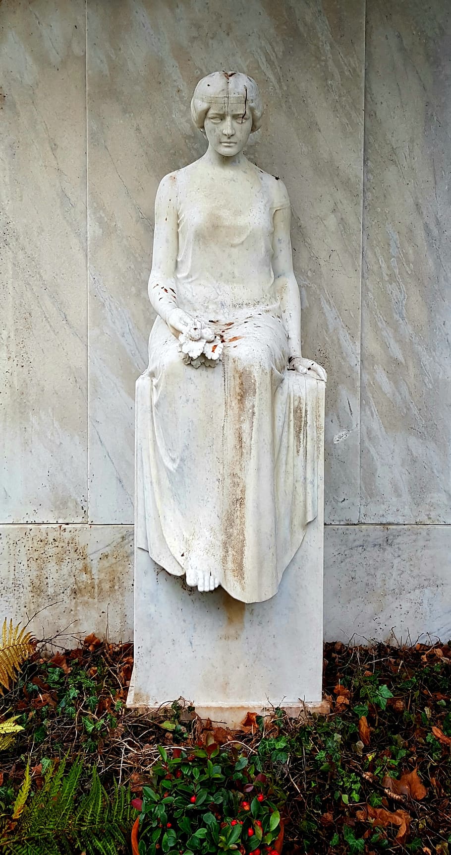 statue of white woman sitting, sculpture, cemetery, art, grave, HD wallpaper