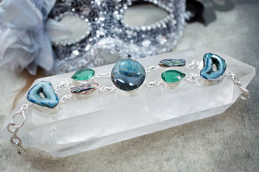 assorted gemstones on jewelry, druzy, drusy, solar quartz, bracelet, HD wallpaper