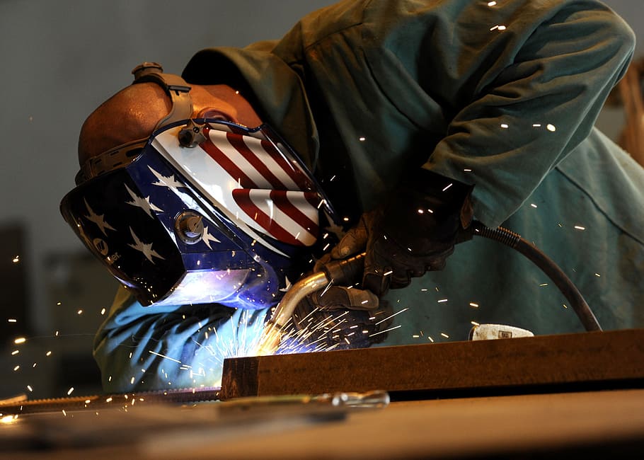 man using welding machine, construction, welder, industry, worker, HD wallpaper