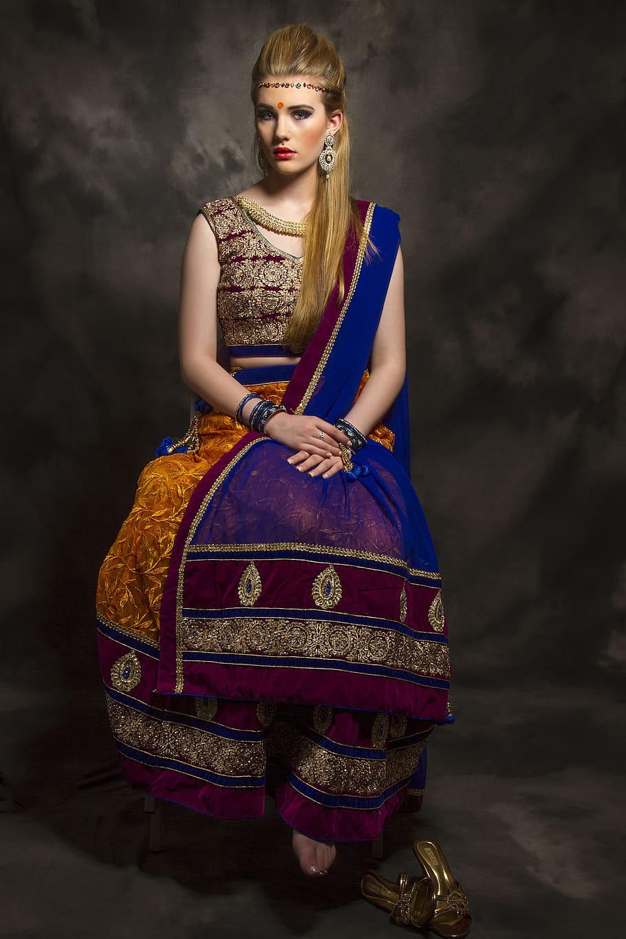 woman in multicolored sari dress sitting on chair, Bindi, Asian, HD wallpaper