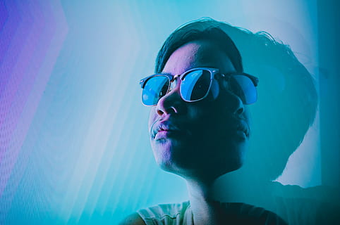 man wearing black framed Clubmaster-style sunglasses digital wallpaper, man wearing sunglasses HD wallpaper