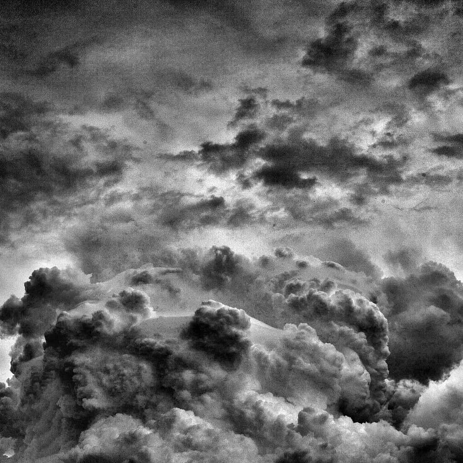 gray and white clouds, sky, drama, forward, dark, black and white HD wallpaper