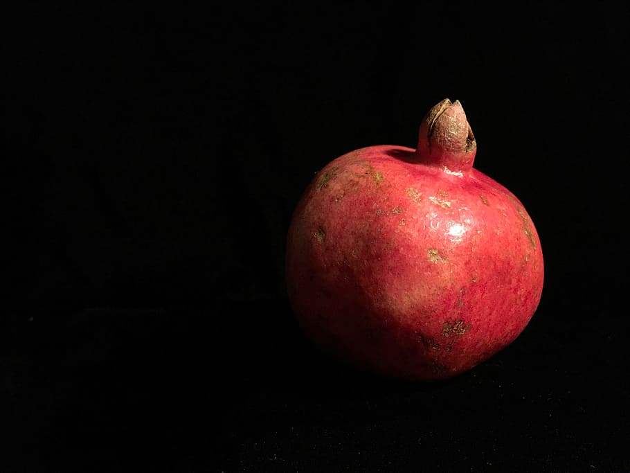 pomegranate, red, black, dark, fruit, fresh, seasonal, october HD wallpaper