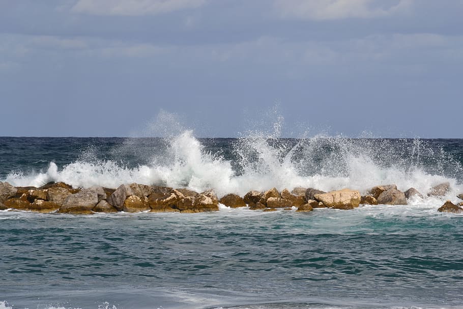 sea, wave, surf, water, nature, wave breaking, motion, power in nature HD wallpaper