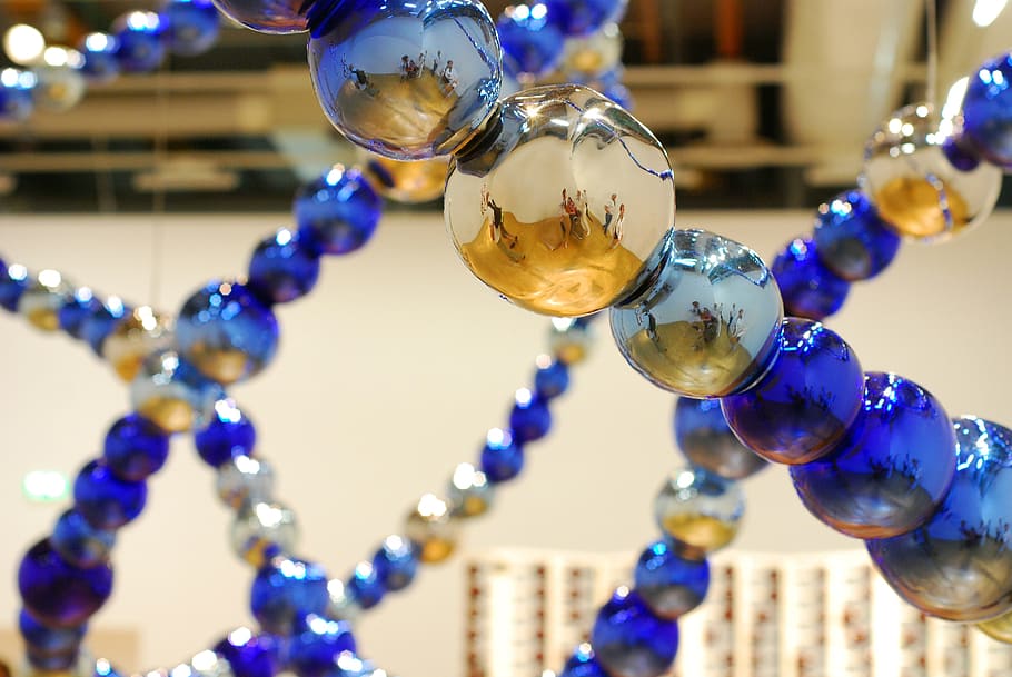art, beads, transparency, reflection, blue, transparent, white HD wallpaper