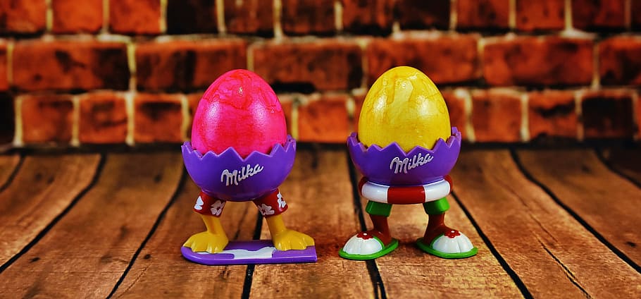 egg, egg cups, feet, funny, easter, colorful eggs, indoors HD wallpaper