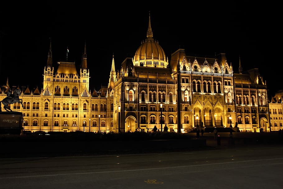 house, night, budapest, architecture, illuminated, building exterior HD wallpaper