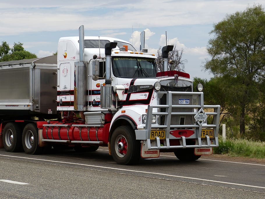 Australia, Uluru, Outback, ayersrock, ayers rock, truck, transport, HD wallpaper