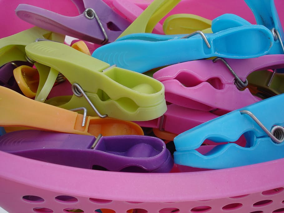 clothespins, colorful, plastic, laundry, budget, equipment HD wallpaper
