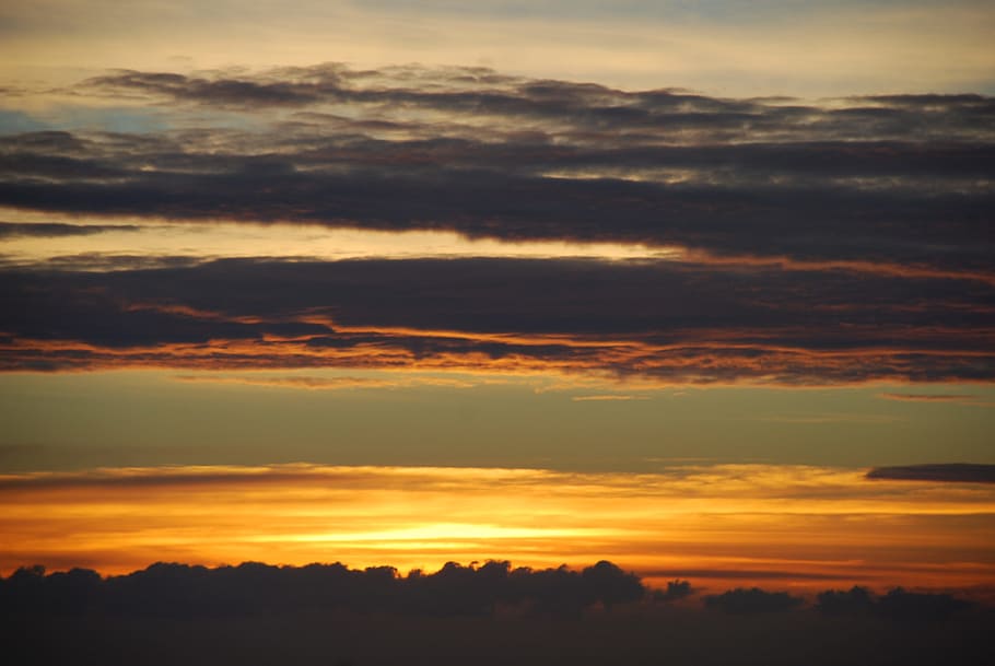 barcelona, dawn, sky, sunset, cloud - sky, beauty in nature HD wallpaper