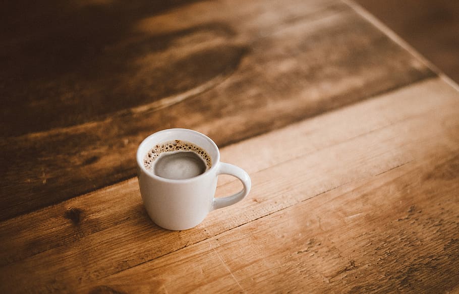 white ceramic mug with coffee on brown wooden table, white ceramic cup with coffee on brown wooden surface HD wallpaper