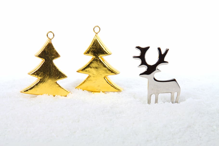 two gold-colored Christmas trees and silver-colored pendants HD wallpaper
