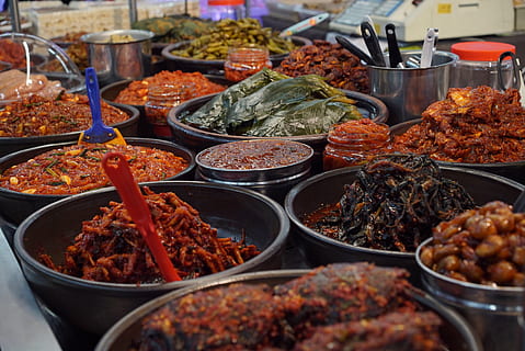 cooked food, side dish, mart, display cases, shopping, in-store HD wallpaper