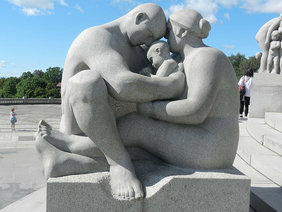 art-family-stone-sculpture.jpg