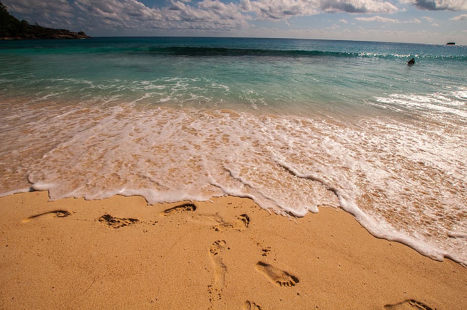 Sea, Beach, Waves, Holiday, sky, costa, sand, nature, scenics HD wallpaper