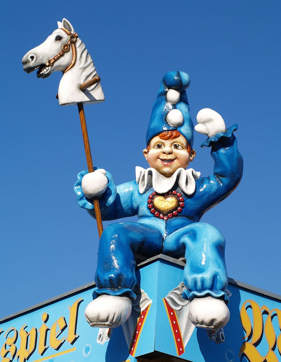 Clown, Fair, Park, statue, blue, front view, figurine, low angle view HD wallpaper